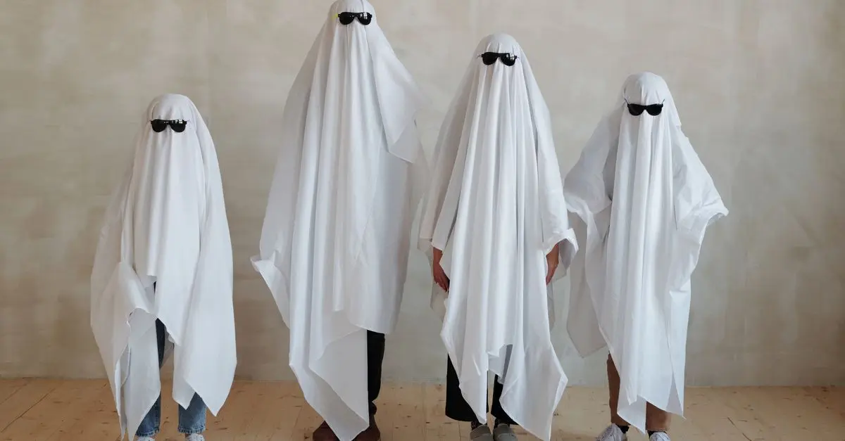 Cómo hacer un disfraz de fantasma original y fácil